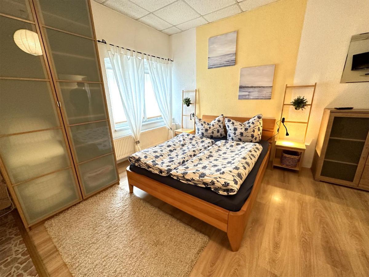 Behindertengerechte Ferienwohnung Nossentiner Huette Buitenkant foto